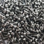 தொழில்துறை m4x10 திருகுக்கான gr5 டைட்டானியம் அலாய் ஃபாஸ்டர்னர்