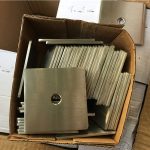 தனிப்பயனாக்கப்பட்ட சூப்பர் டூப்ளக்ஸ் எஸ் 32205 (எஃப் 60) எஃகு சதுர தட்டு வாஷர் / ஃபாஸ்டர்னர்