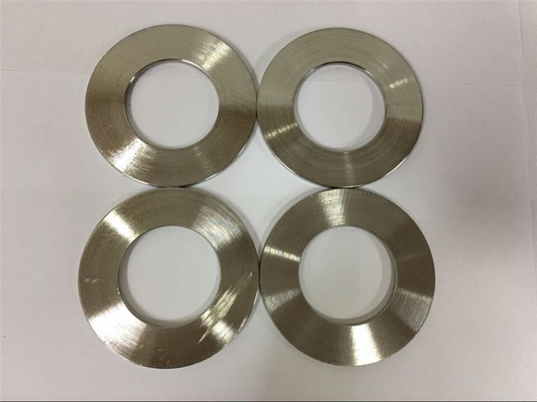 தட்டையான வாஷர்